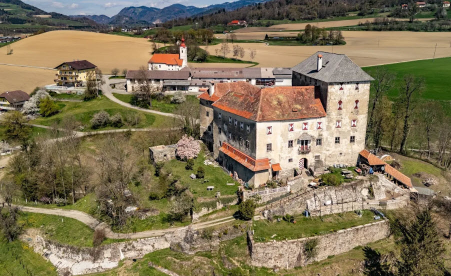 Burg Neudenstein, Völkermarkt, Austria, Austria